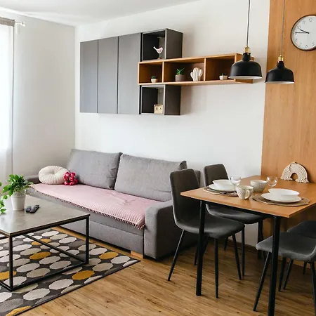 Little Rome Loft - Vibe