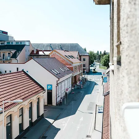 Apartment Little Rome Loft - Vibe Trnava